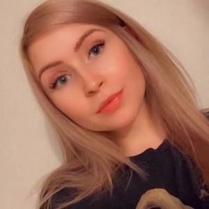 Meet your Posher, Eve